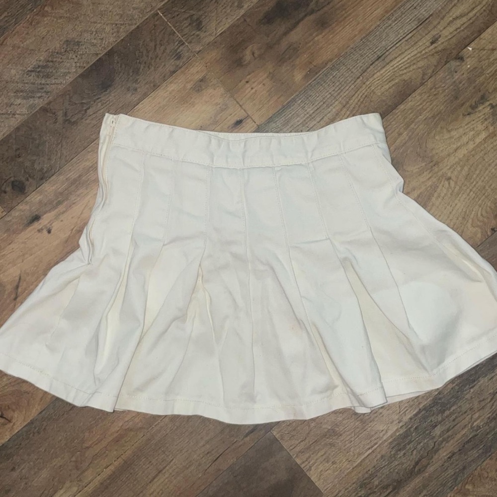 Pleaded Skirt